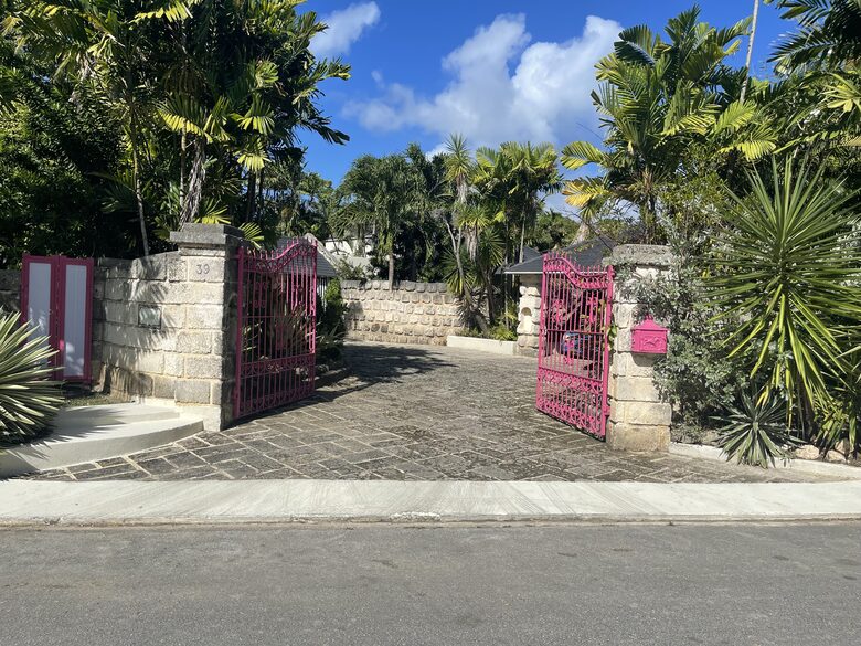 Bon Vivant Villa - St. James, Barbados