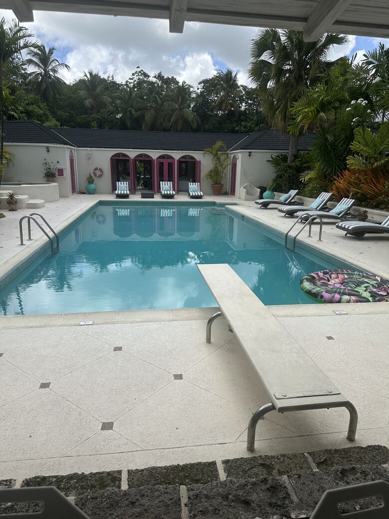 Bon Vivant Villa - St. James, Barbados