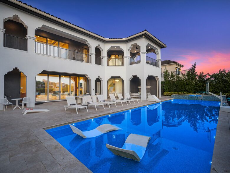 The Kingdom at Reunion - Kissimmee, Florida