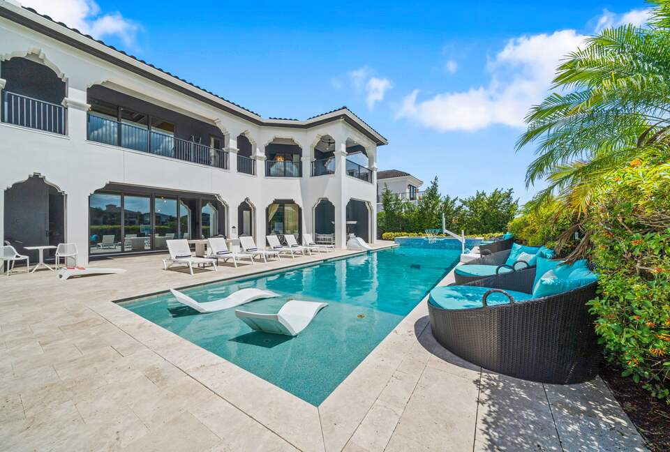 The Kingdom at Reunion - Kissimmee, Florida