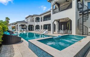 The Kingdom at Reunion - Kissimmee, Florida