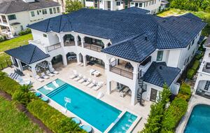 The Kingdom at Reunion - Kissimmee, Florida