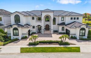 The Kingdom at Reunion - Kissimmee, Florida