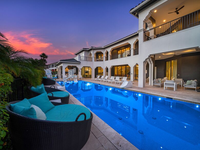 The Kingdom at Reunion - Kissimmee, Florida