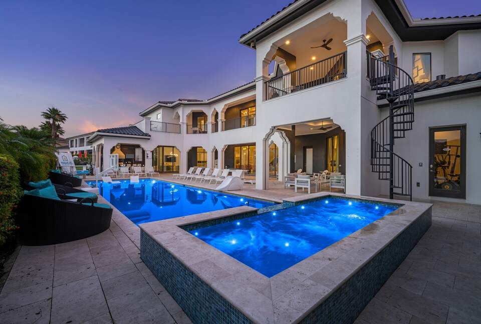 The Kingdom at Reunion - Kissimmee, Florida