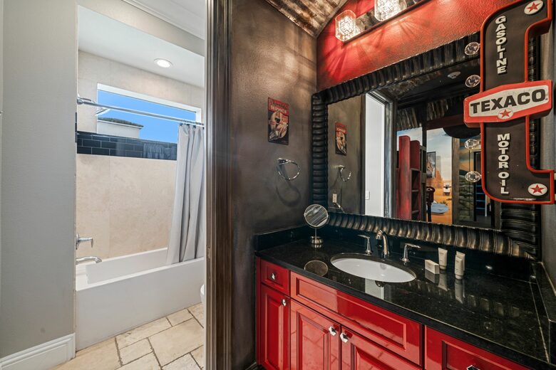 The Kingdom at Reunion - Kissimmee, Florida