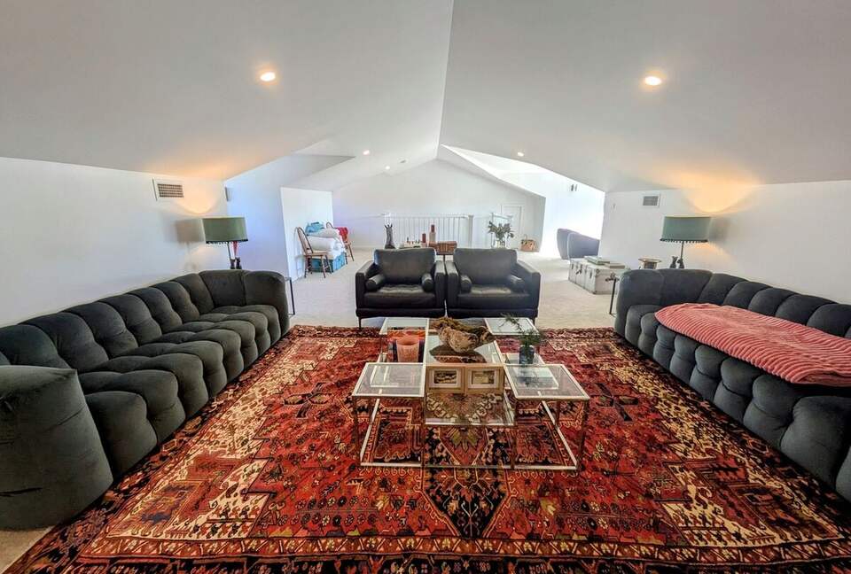 Sophisticated Escape in the Heart of Nature - Beaumont, Australia