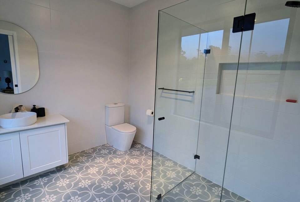 Sophisticated Escape in the Heart of Nature - Beaumont, Australia