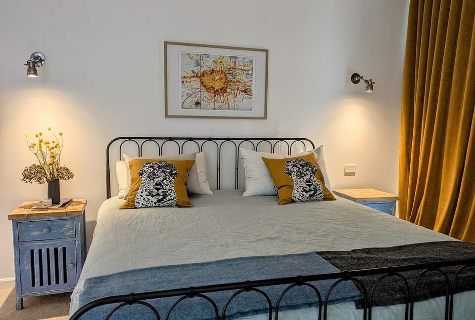 Sophisticated Escape in the Heart of Nature - Beaumont, Australia