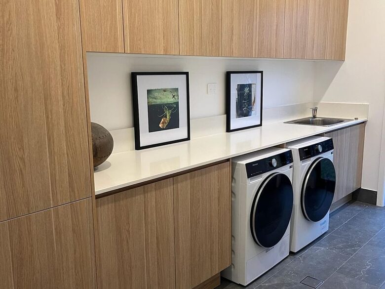 Sophisticated Escape in the Heart of Nature - Beaumont, Australia