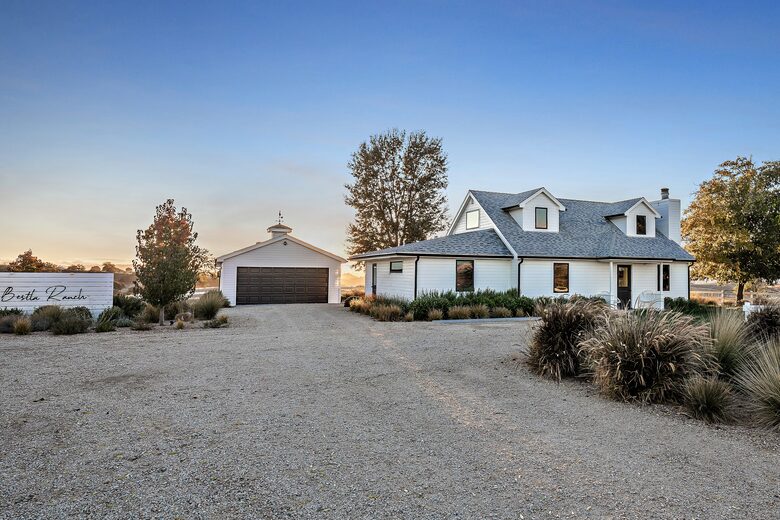 Exquisite Wine Country Escape with Sweeping Views - Paso Robles, California