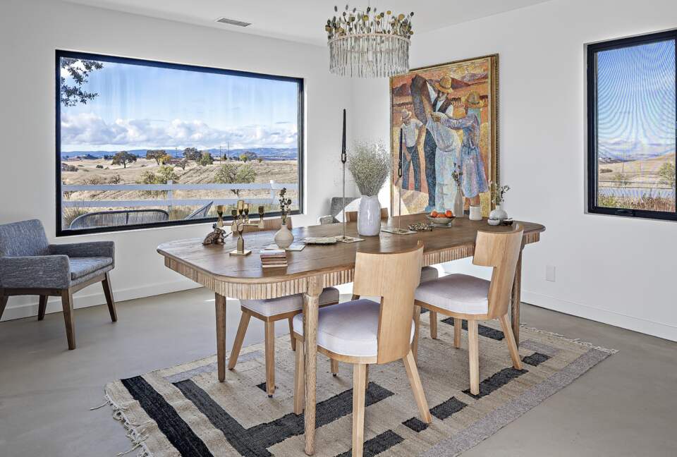 Exquisite Wine Country Escape with Sweeping Views - Paso Robles, California