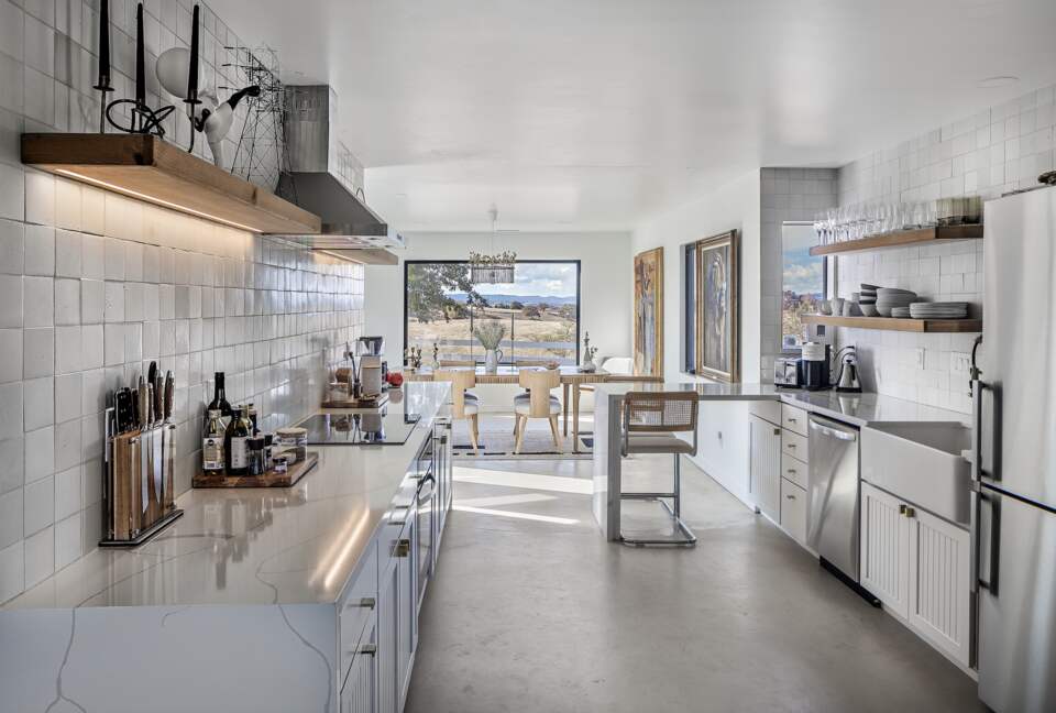 Exquisite Wine Country Escape with Sweeping Views - Paso Robles, California