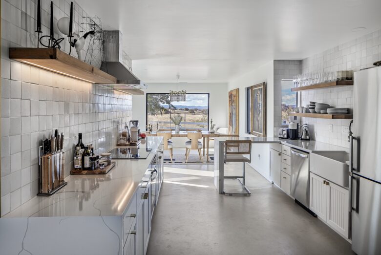 Exquisite Wine Country Escape with Sweeping Views - Paso Robles, California