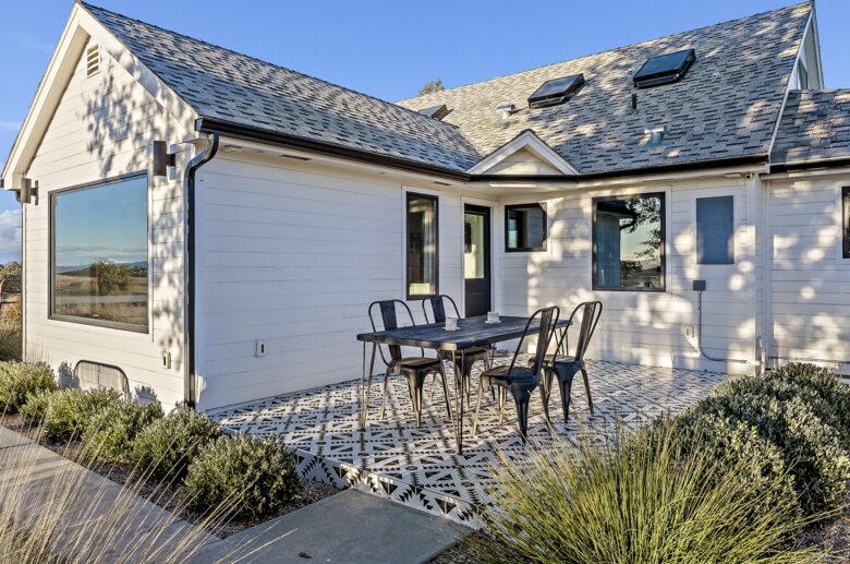 Exquisite Wine Country Escape with Sweeping Views - Paso Robles, California
