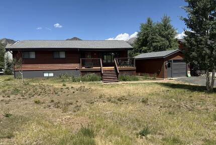 Elegant Alpine Escape in the Heart of Summit County - Frisco, Colorado