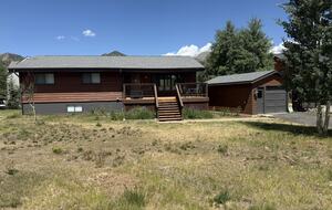 Elegant Alpine Escape in the Heart of Summit County - Frisco, Colorado