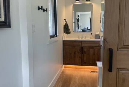 Elegant Alpine Escape in the Heart of Summit County - Frisco, Colorado