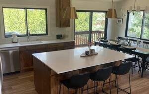 Elegant Alpine Escape in the Heart of Summit County - Frisco, Colorado