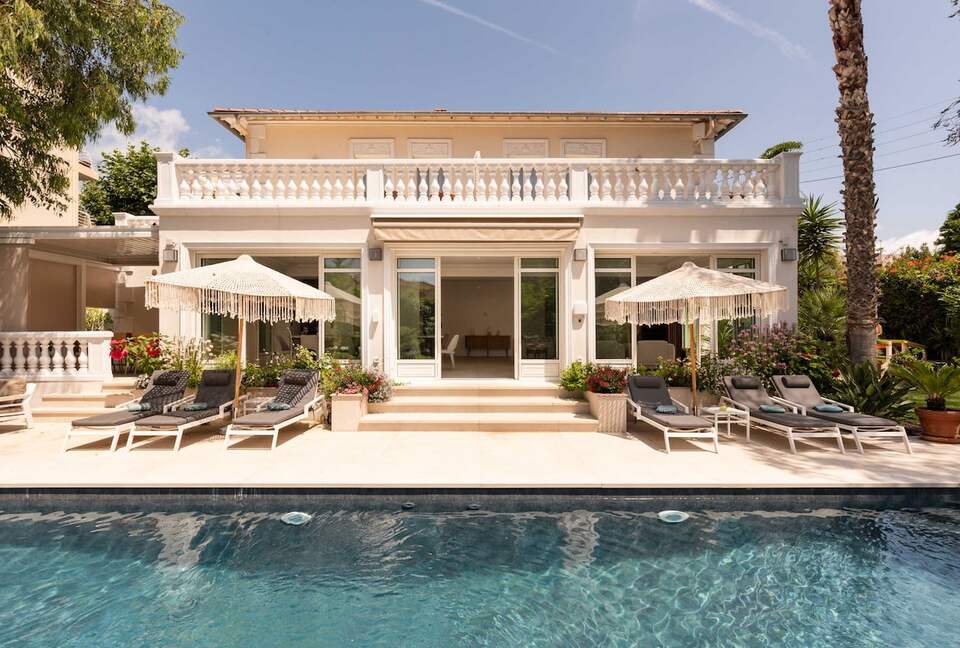 Ultimate Luxury Retreat in the Heart of the French Riviera - Cannes, France