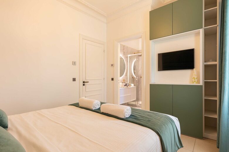 Ultimate Luxury Retreat in the Heart of the French Riviera - Cannes, France