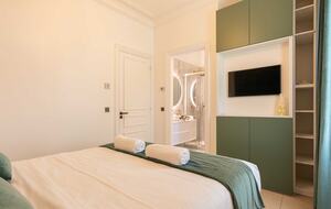 Ultimate Luxury Retreat in the Heart of the French Riviera - Cannes, France