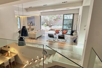 Refined Cannes Residence Steps from La Croisette - Cannes, France