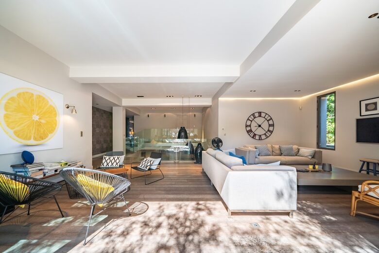 Refined Cannes Residence Steps from La Croisette - Cannes, France