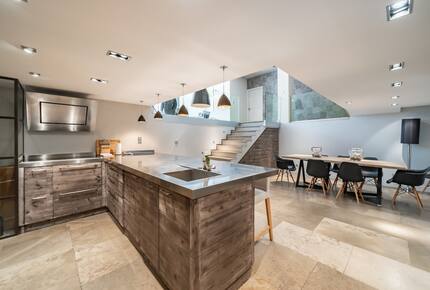 Refined Cannes Residence Steps from La Croisette - Cannes, France