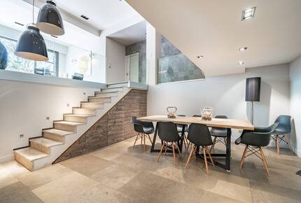 Refined Cannes Residence Steps from La Croisette - Cannes, France