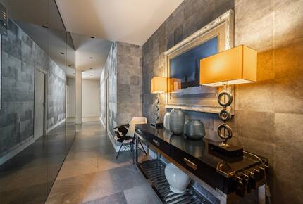 Refined Cannes Residence Steps from La Croisette - Cannes, France