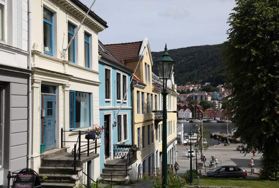 Spacious City Apartment in Bergen’s Most Picturesque Neighborhood - Bergen, Norway