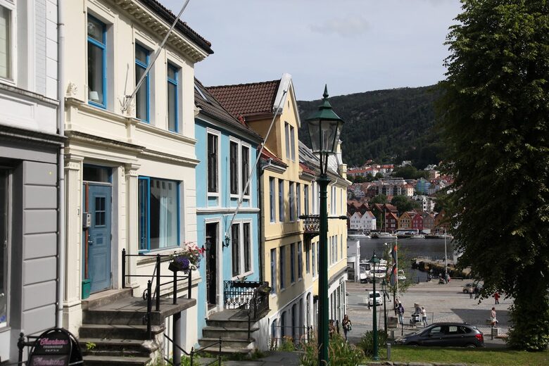Spacious City Apartment in Bergen’s Most Picturesque Neighborhood - Bergen, Norway