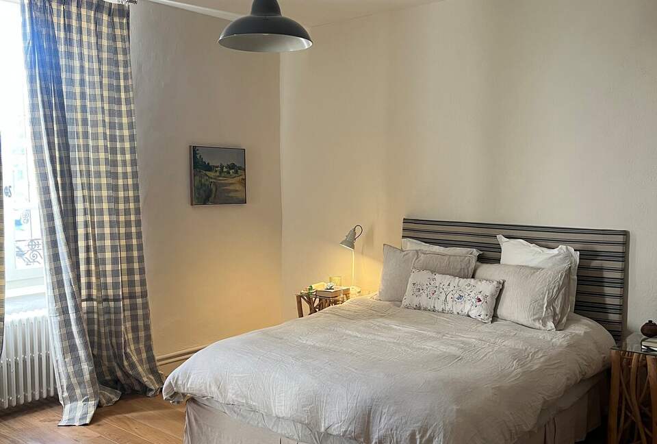 A Refined Stone Retreat in the Heart of Provence - Brignon, France