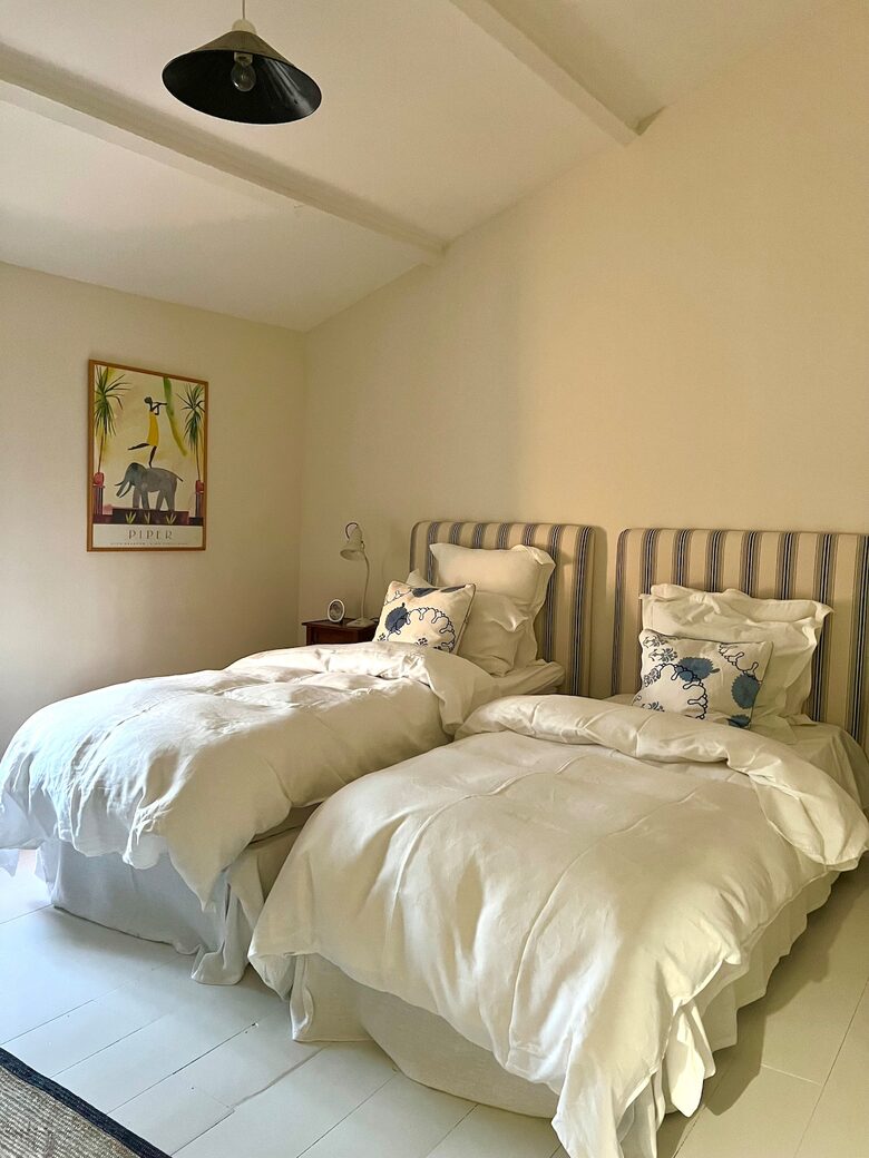 A Refined Stone Retreat in the Heart of Provence - Brignon, France