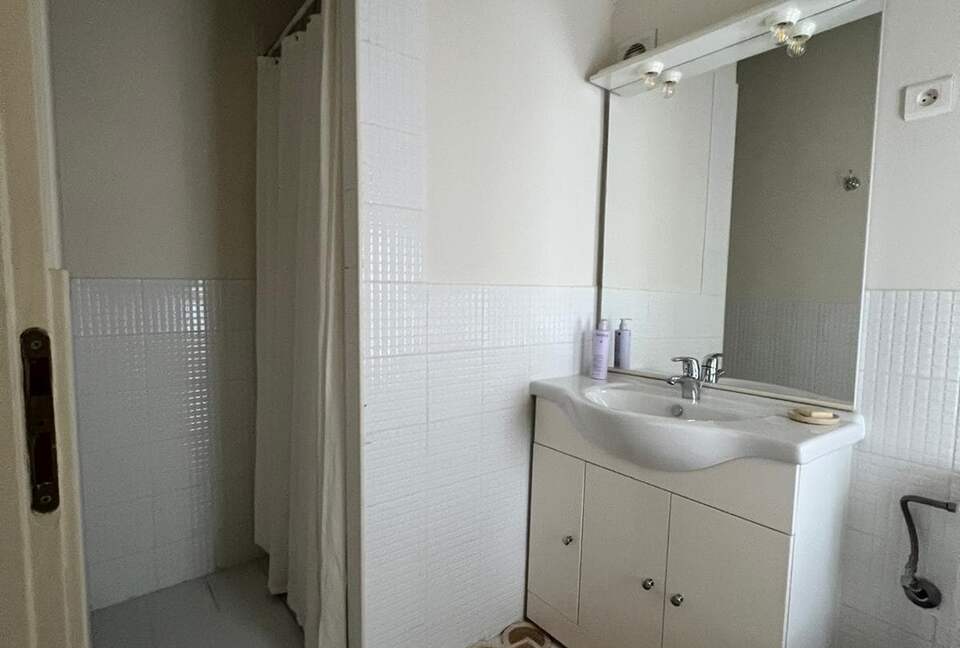 A Refined Stone Retreat in the Heart of Provence - Brignon, France