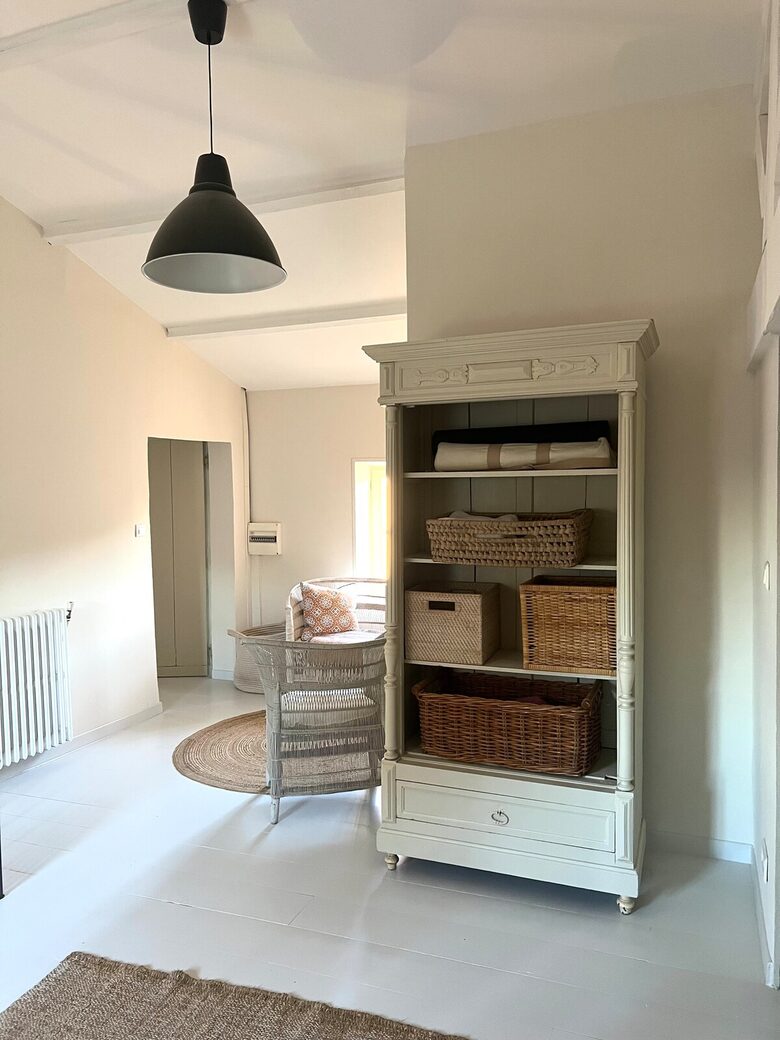 A Refined Stone Retreat in the Heart of Provence - Brignon, France