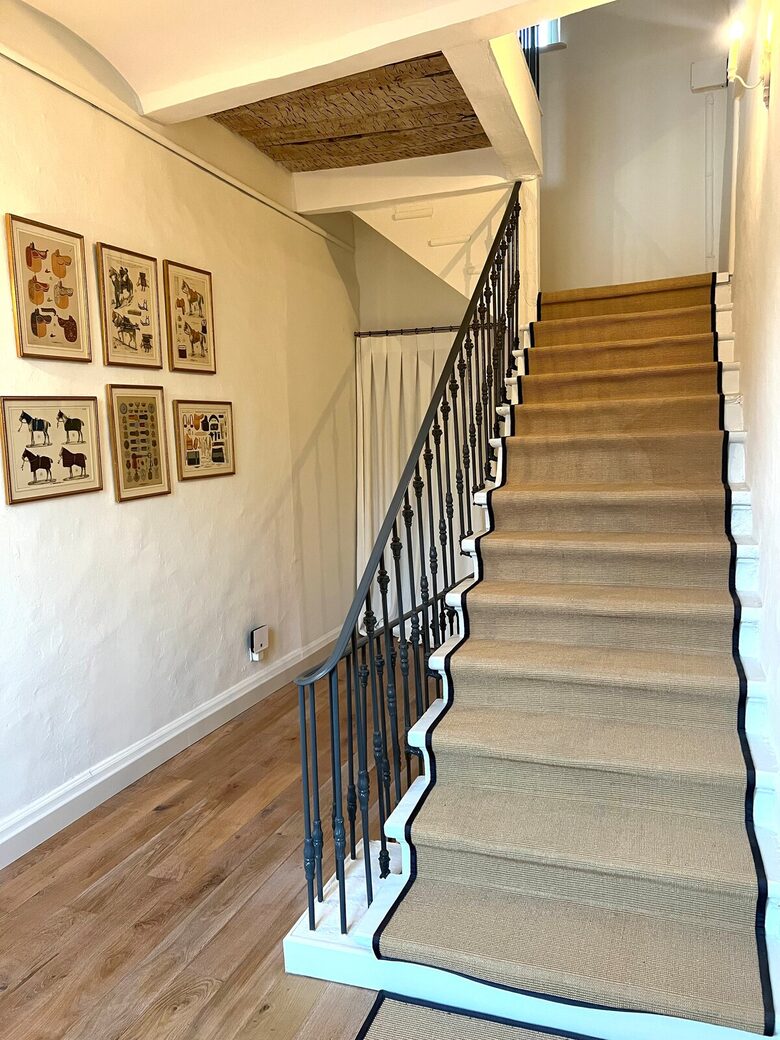 A Refined Stone Retreat in the Heart of Provence - Brignon, France