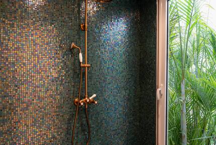 BATHROOM NINA LODGE