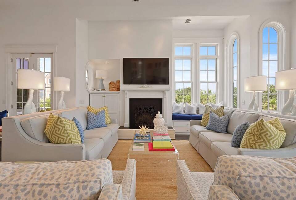 Stunning Seaside Retreat on St Simons Island - Saint Simons Island, Georgia