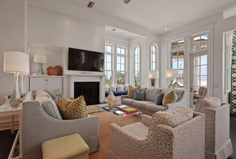 Stunning Seaside Retreat on St Simons Island - Saint Simons Island, Georgia