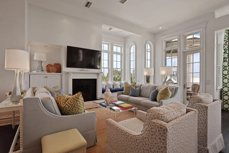 Stunning Seaside Retreat on St Simons Island - Saint Simons Island, Georgia