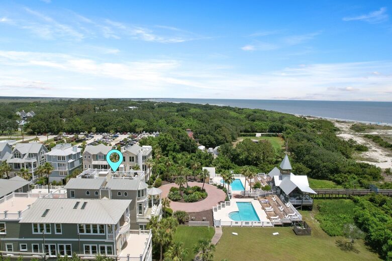 Stunning Seaside Retreat on St Simons Island - Saint Simons Island, Georgia