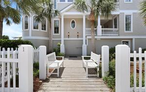 Stunning Seaside Retreat on St Simons Island - Saint Simons Island, Georgia