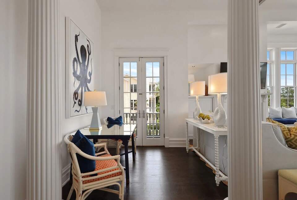 Stunning Seaside Retreat on St Simons Island - Saint Simons Island, Georgia