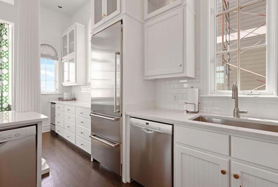 Stunning Seaside Retreat on St Simons Island - Saint Simons Island, Georgia