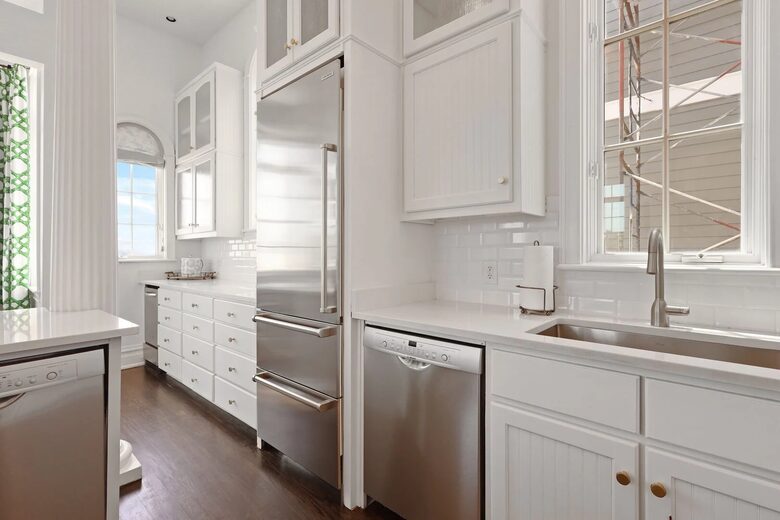 Stunning Seaside Retreat on St Simons Island - Saint Simons Island, Georgia