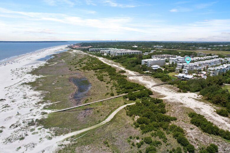 Stunning Seaside Retreat on St Simons Island - Saint Simons Island, Georgia