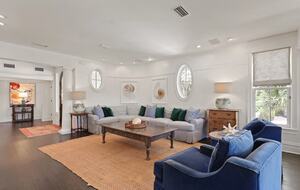 Stunning Seaside Retreat on St Simons Island - Saint Simons Island, Georgia