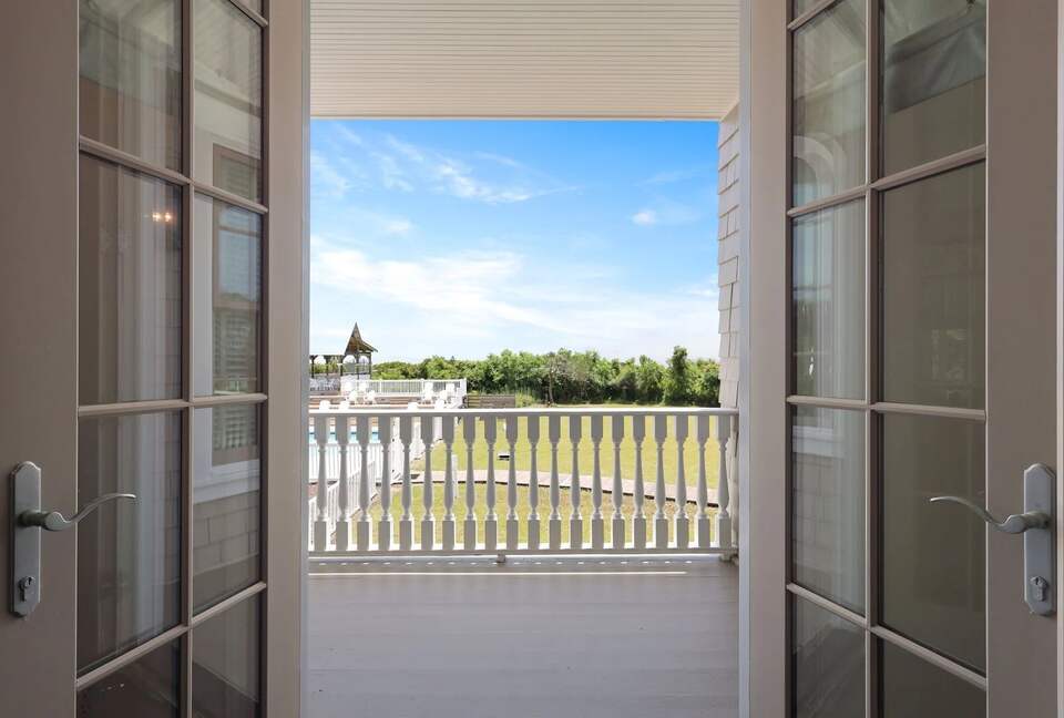 Stunning Seaside Retreat on St Simons Island - Saint Simons Island, Georgia